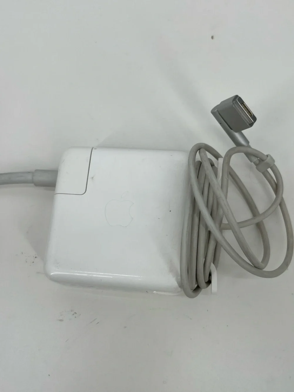 Apple 60 W MagSafe Power Adapter and Extended Cord